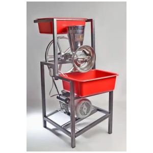 Molino Para Granos, Yuca, Carne Desmechada y Queso